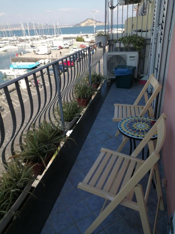 Stella Marina Apartment Прочида Екстериор снимка